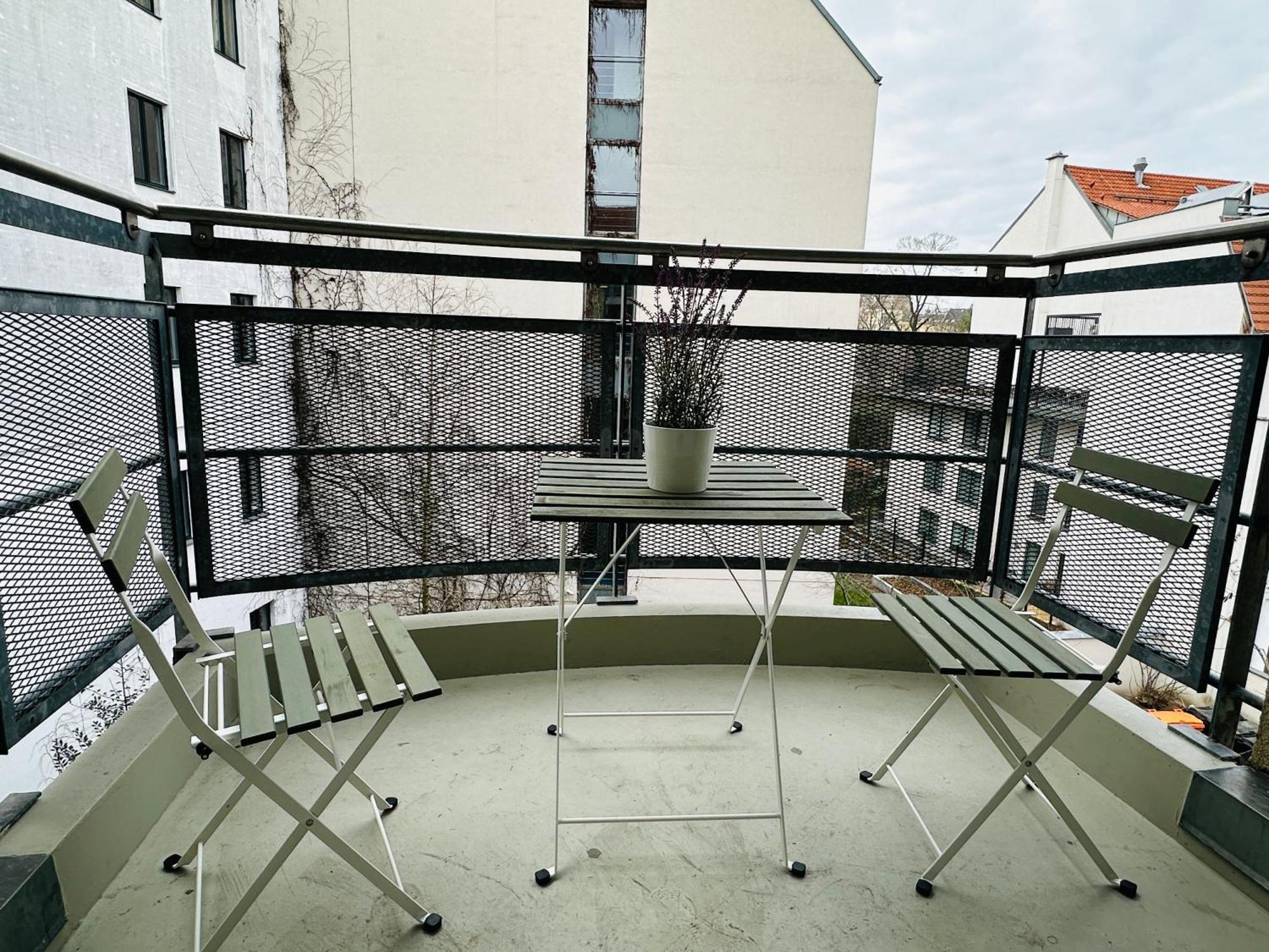 Urban Flats Berlin Aparthotel ภายนอก รูปภาพ